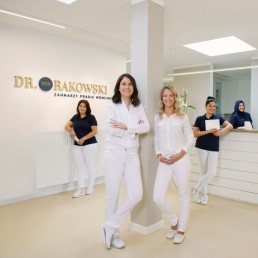 dentist-munich-westpark-dr-rakowski-dental-clinic-team